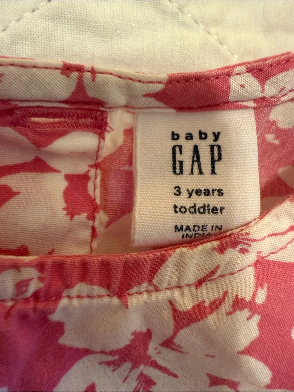 GAP Pink and White Floral Ruffle Sleeve Blouse